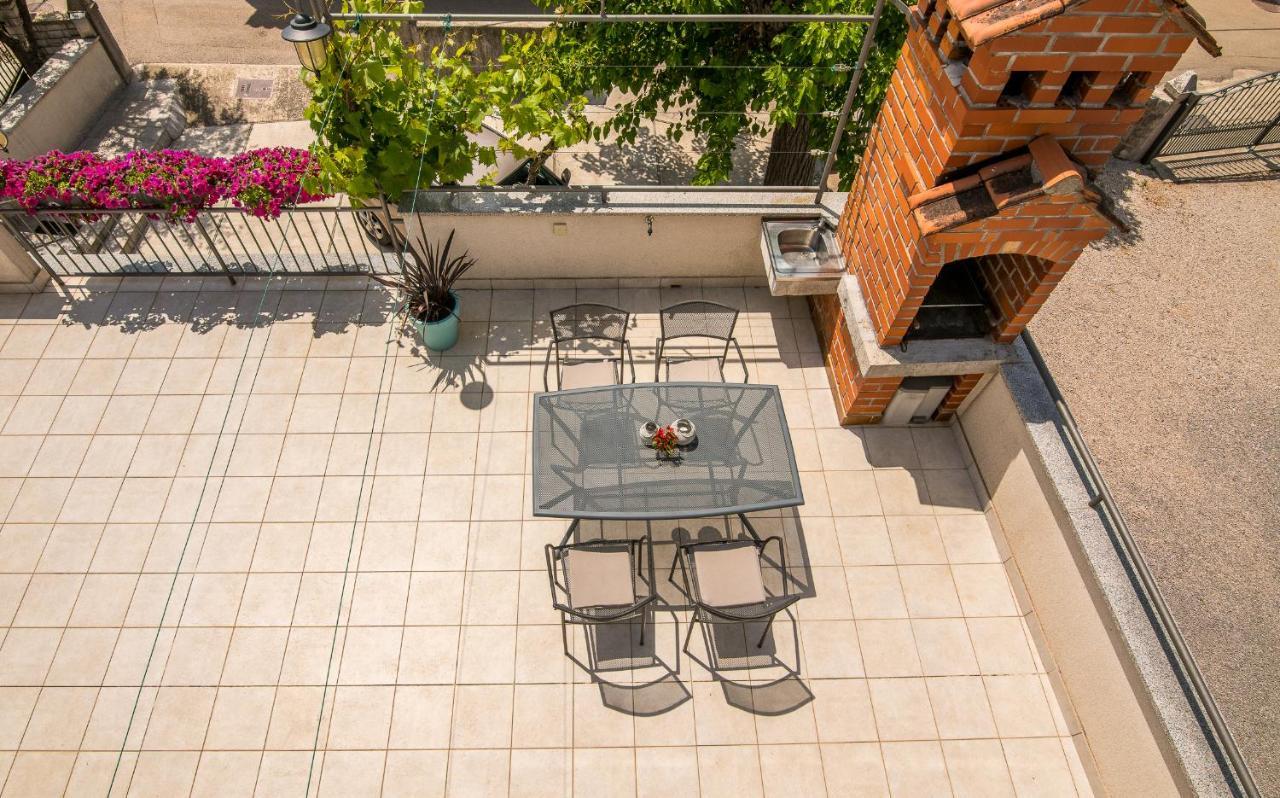 Apartment Marina Malinska Luaran gambar