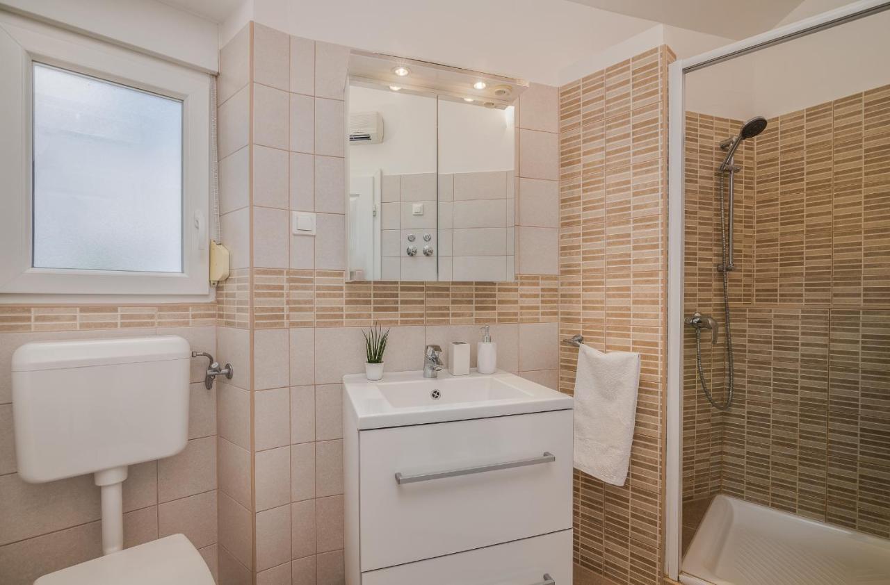 Apartment Marina Malinska Luaran gambar